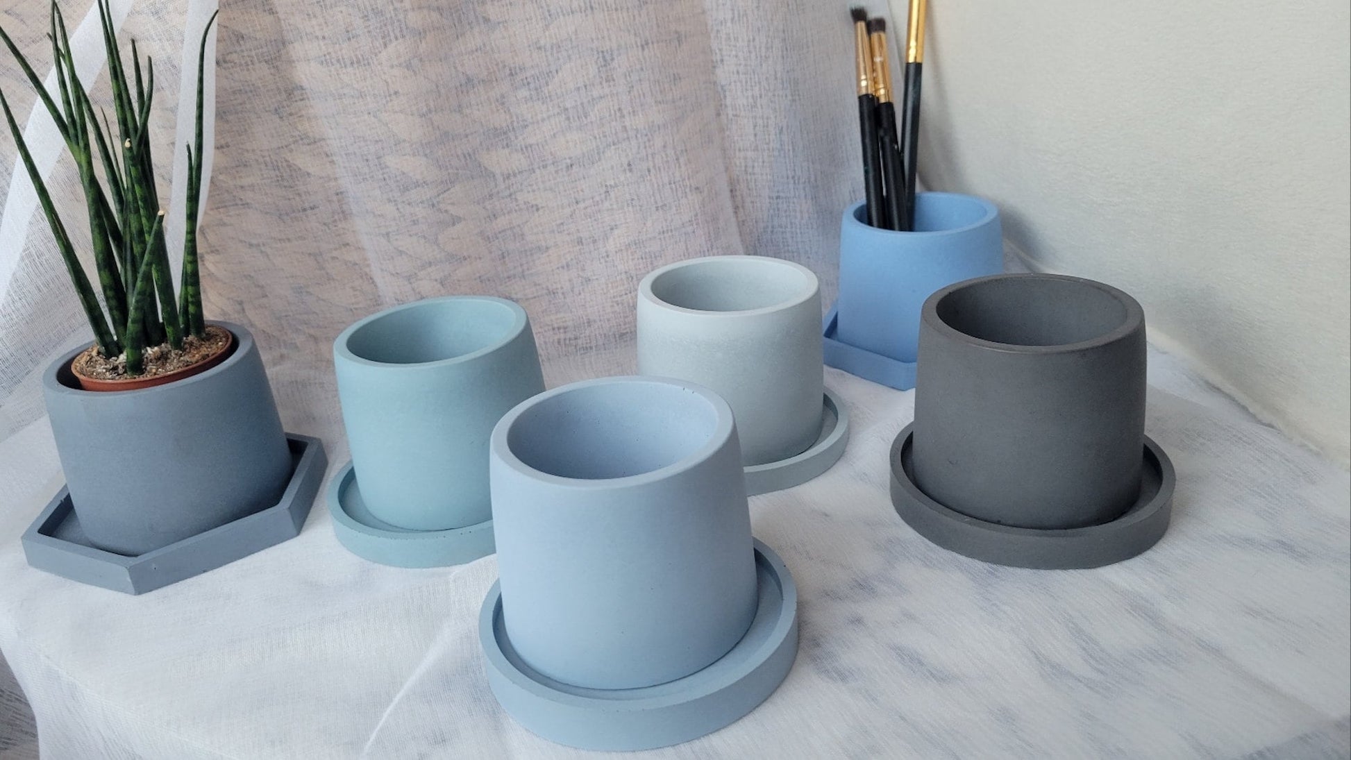 Shades of Blue | Small Plant Pot with Drainage Plate | Blue Planter with Drainage | Concrete Succulent Pot | Plant Pot Gift Set | Flower Pot